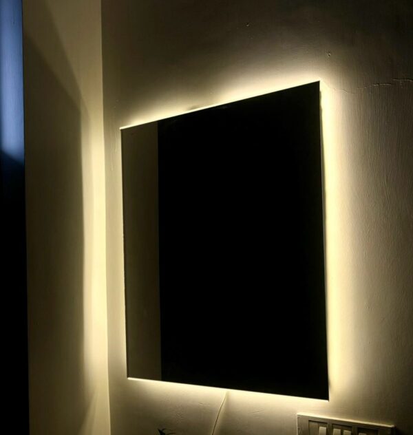 Direct Sun Beauty Mirror - 2 ft x 2 ft with LED Backlighting